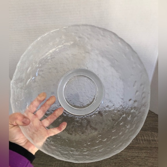 Vintage Textured Glass Serving Bowl - Picture 10 of 10